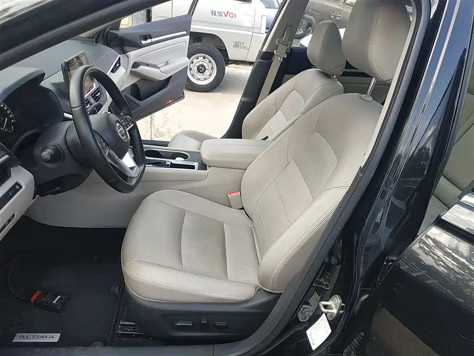 Nissan Teana Nissan Teana