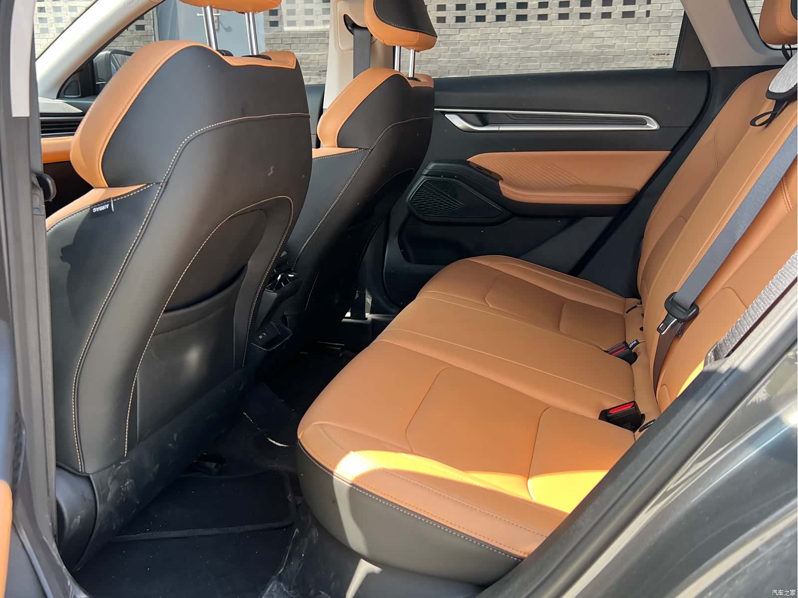 Geely Emgrand, 2025 11