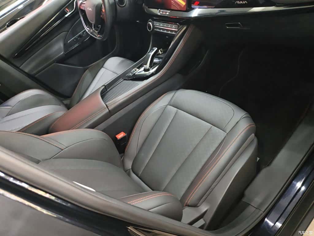 DongFeng AX7, 2023 25
