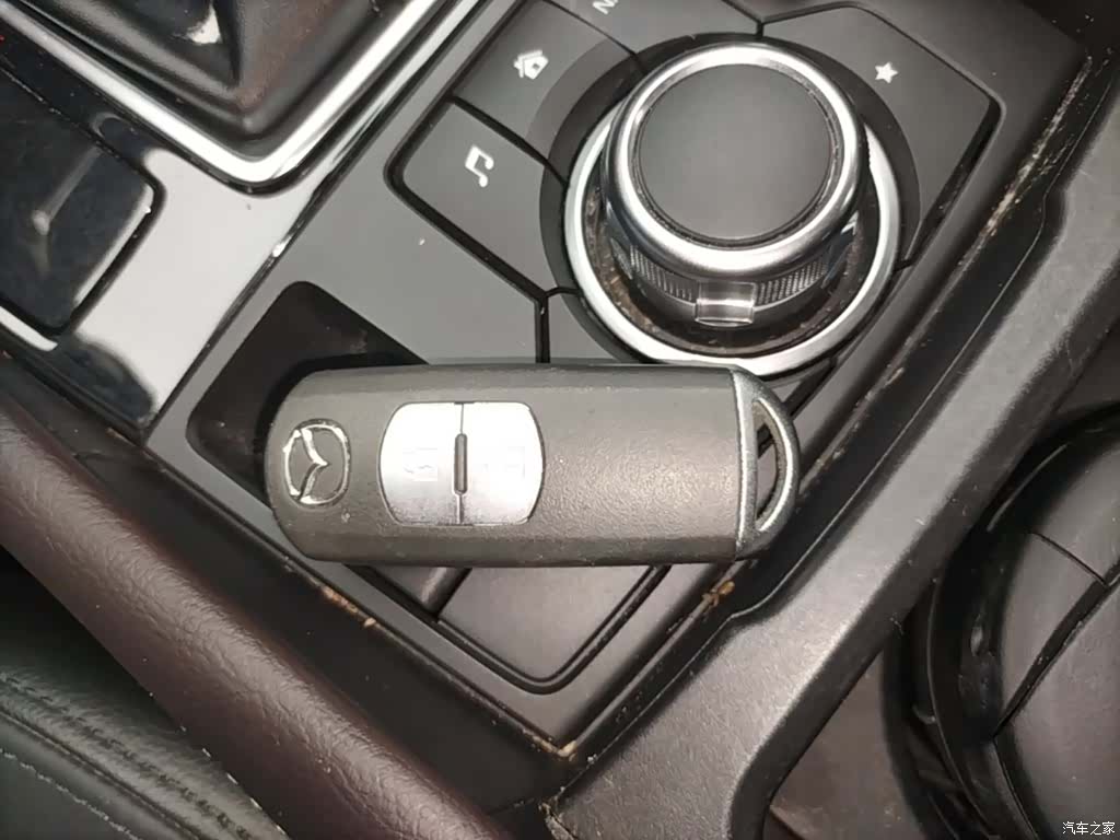 Mazda Mazda3, 2018 9
