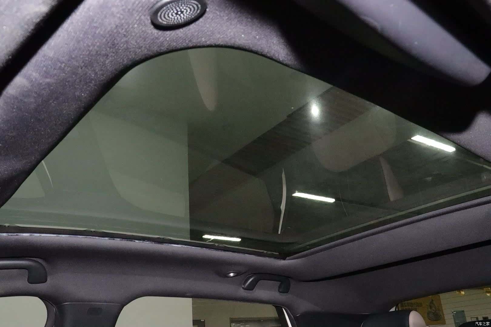 BYD Dolphin, 2023 16