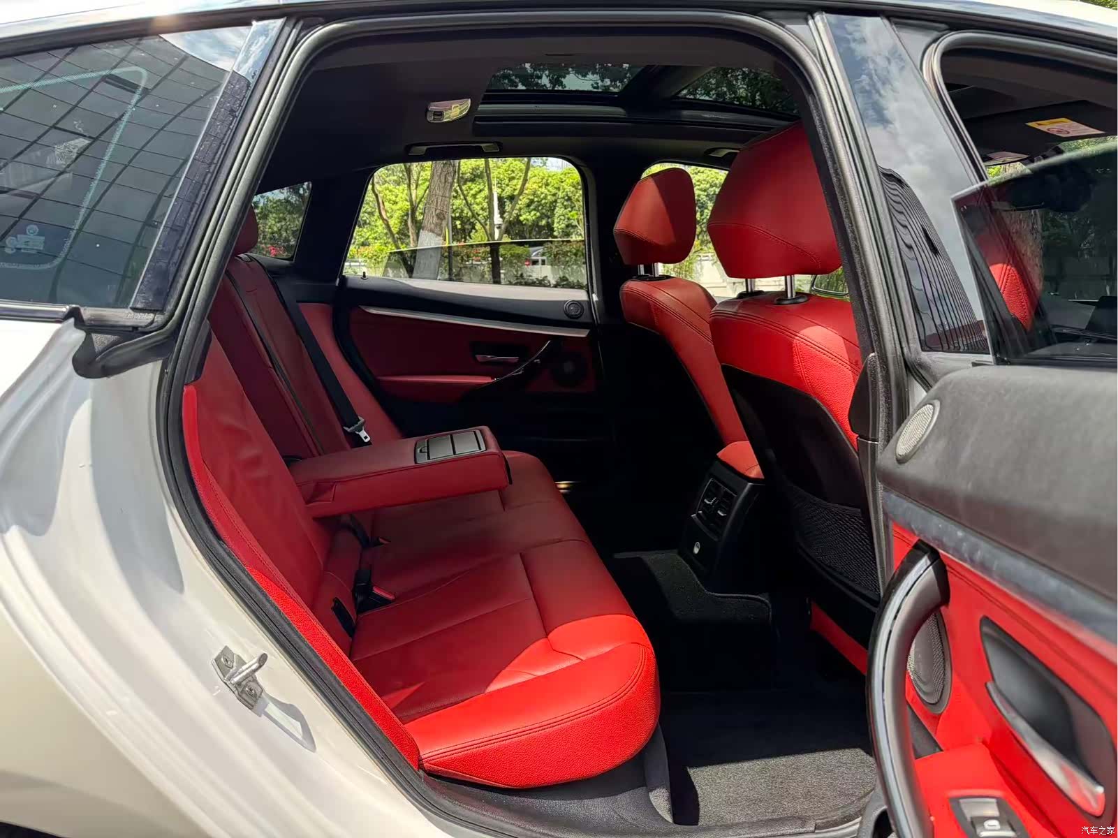 BMW 3 Series, 2021 8