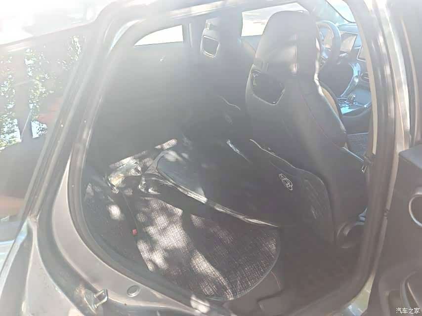 BYD E2, 2024 4