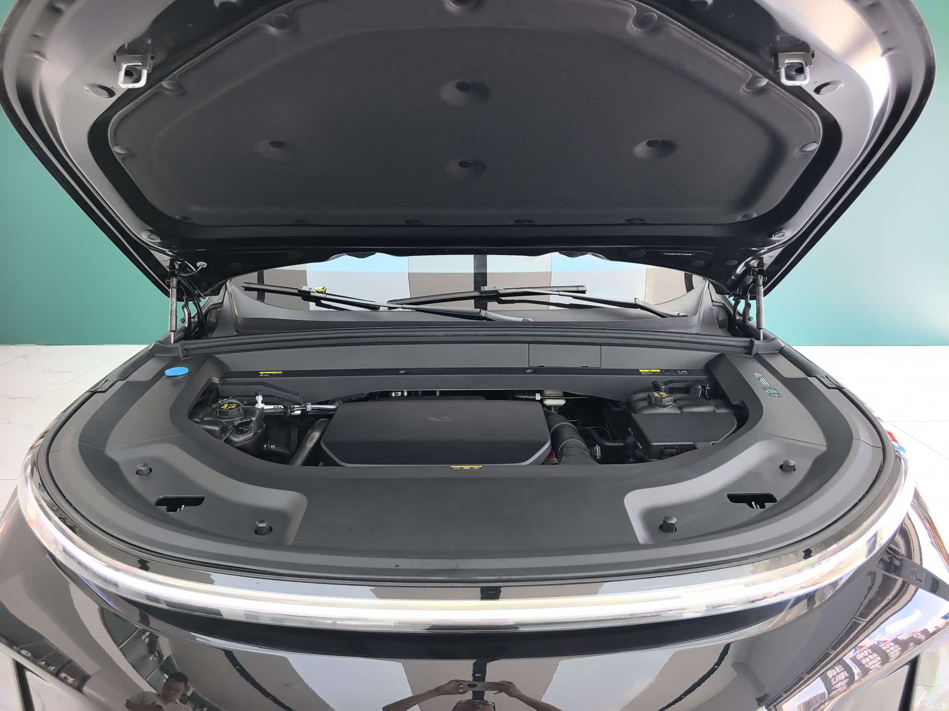 Li Auto L8, 2025 17
