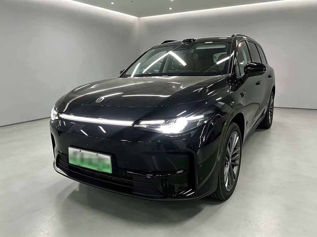 Leapmotor C16