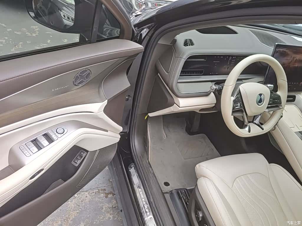 Denza N7, 2024 16