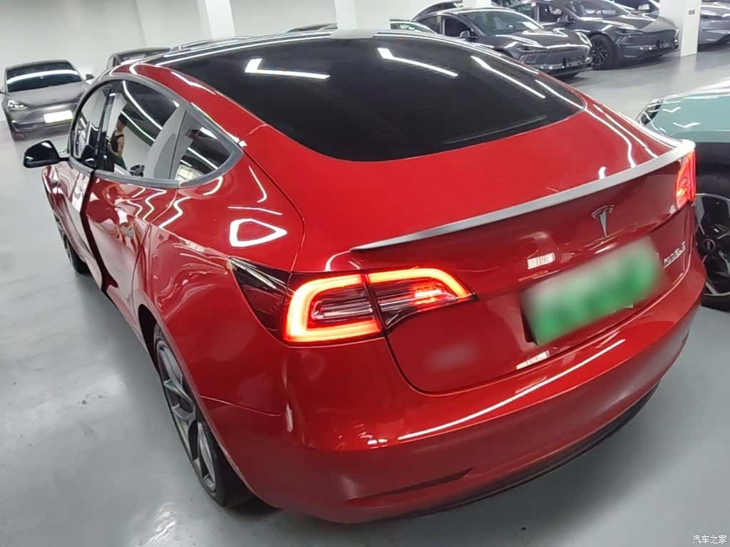 Tesla Model 3, 2023 все фото
