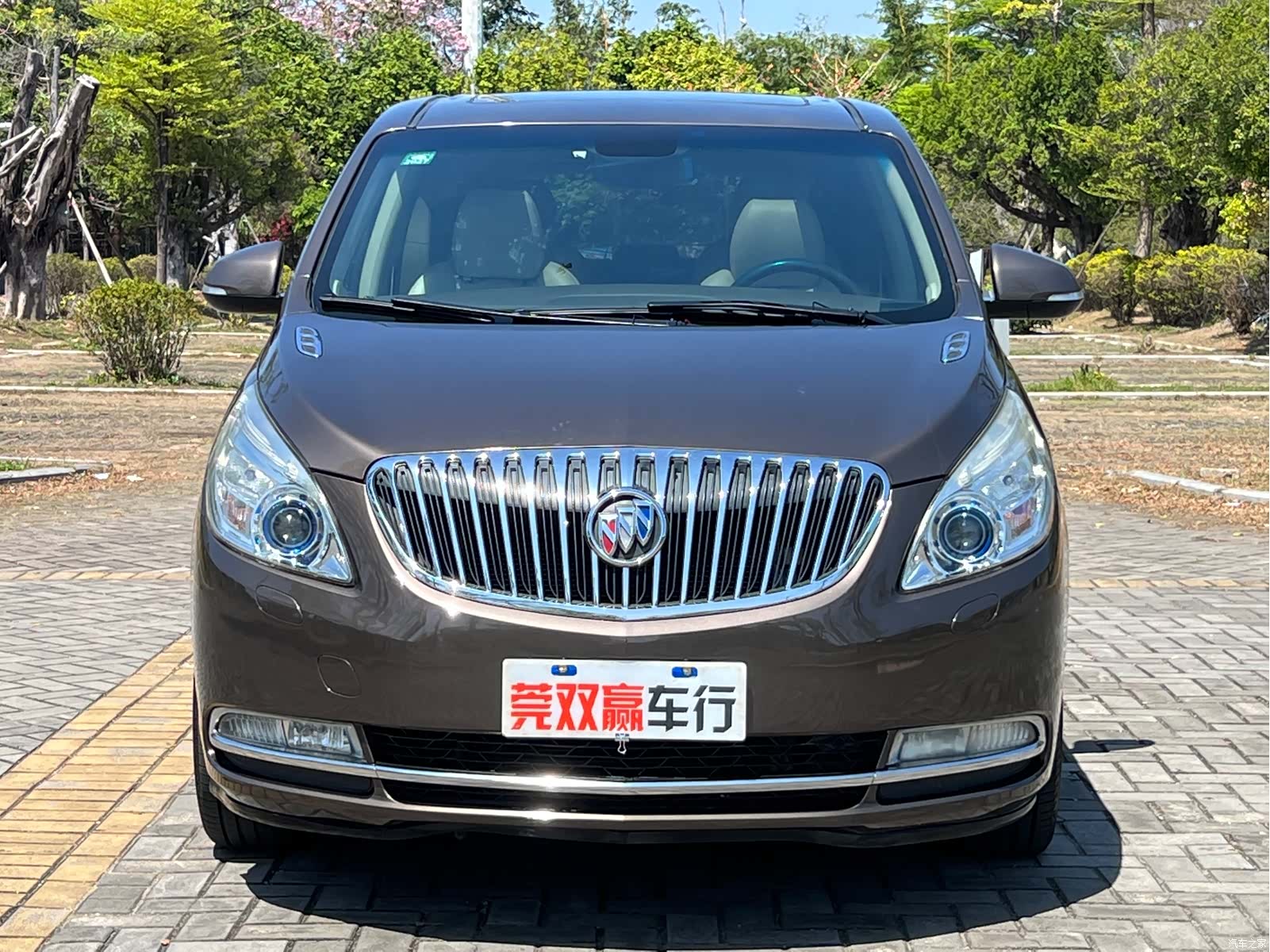 Buick GL8, 2013 2