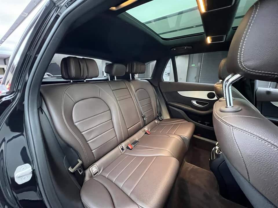 Mercedes-Benz GLC Mercedes-Benz GLC