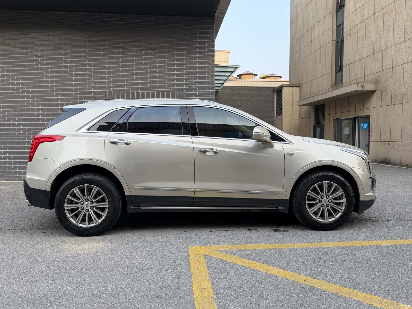 Cadillac XT5, 2017 все фото