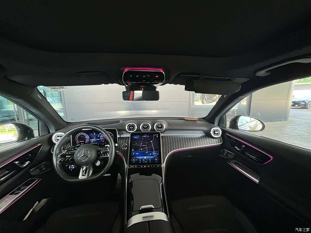 Mercedes-Benz GLC, 2025 6