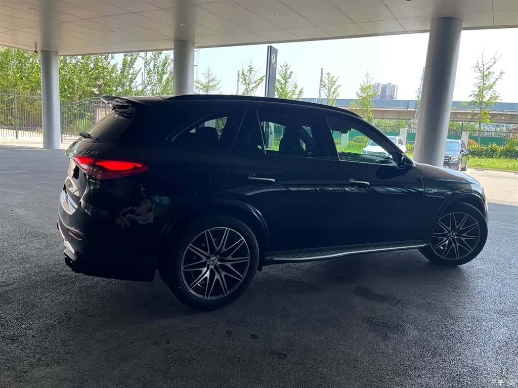 Mercedes-Benz GLC, 2025 3