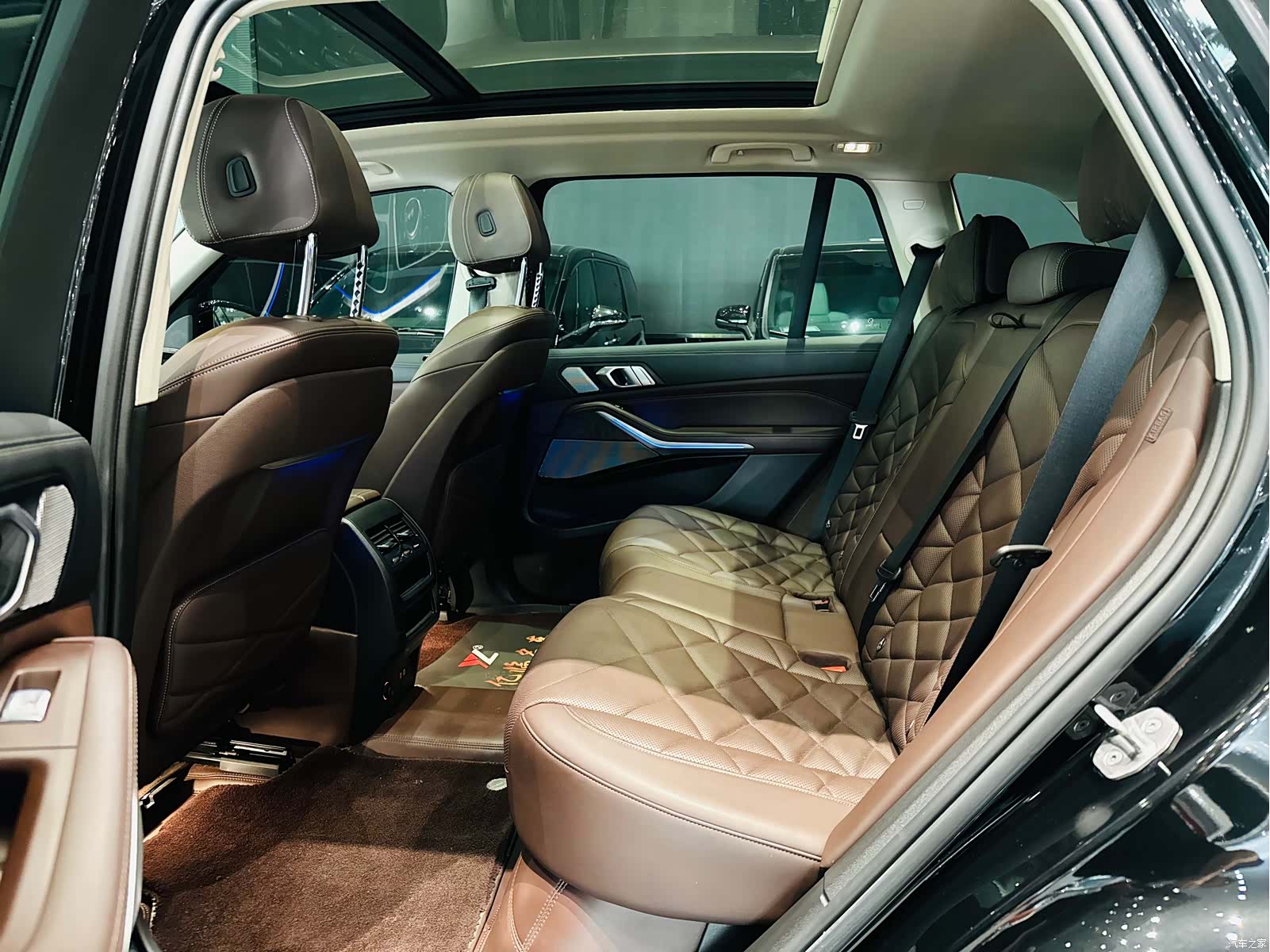 BMW X5, 2022 все фото