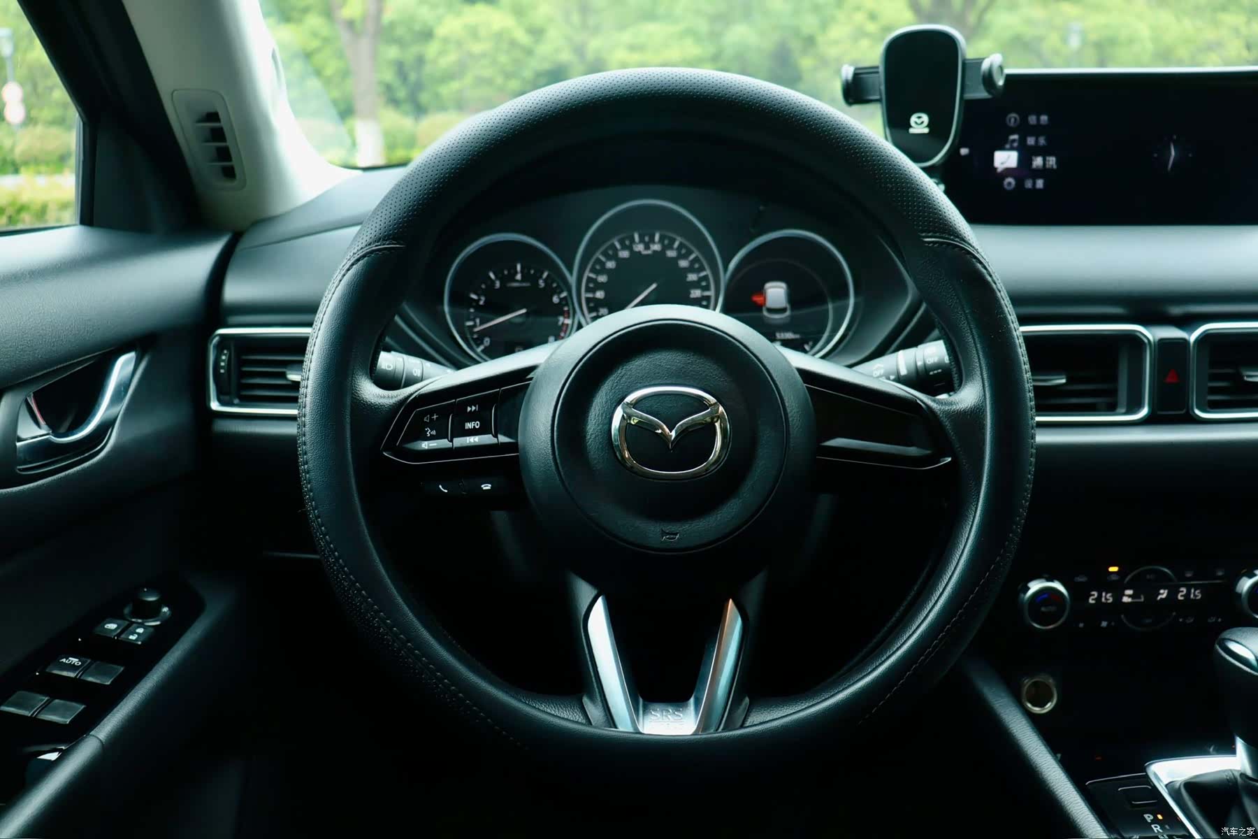 Mazda CX-5, 2025 18