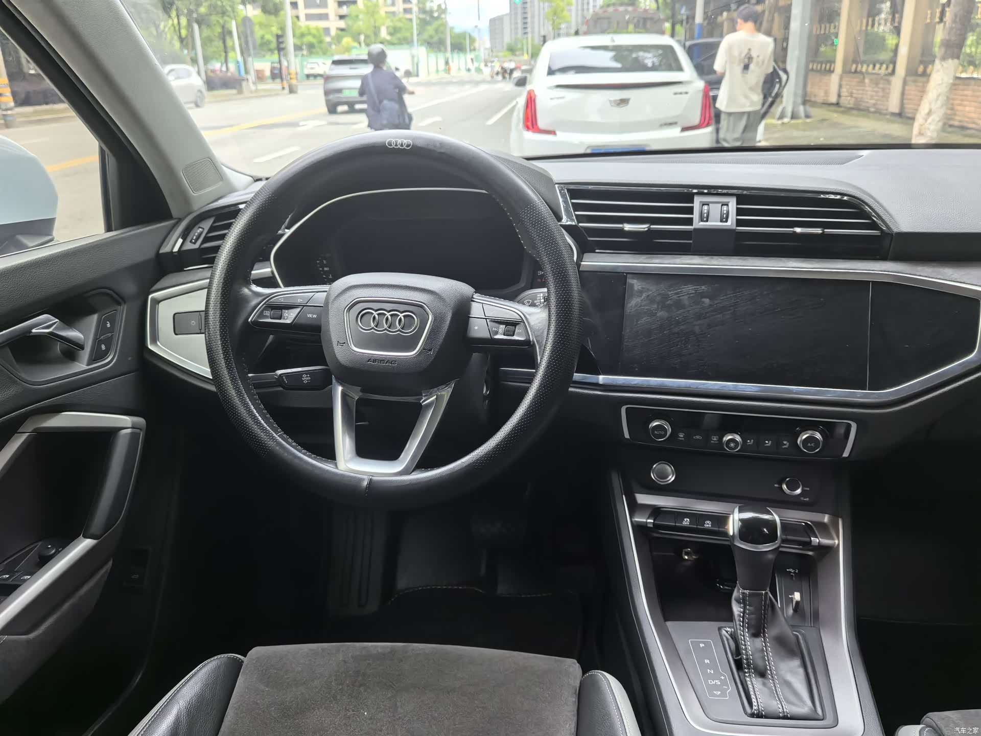 Audi Q3, 2021 24