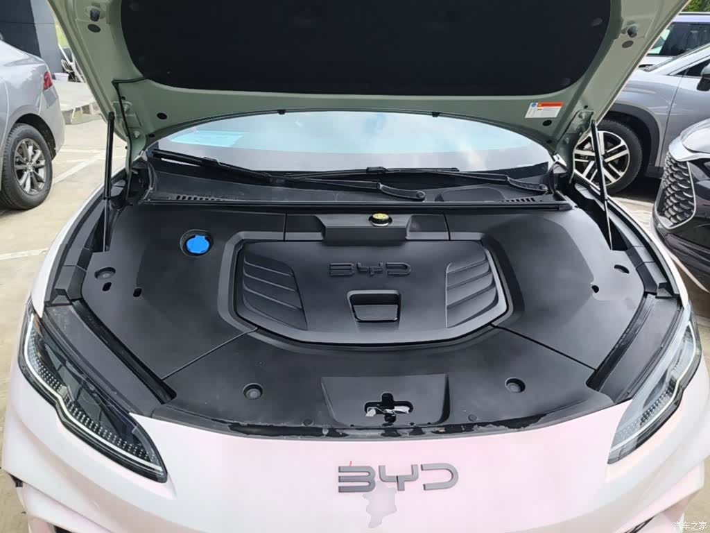 BYD Seal, 2025 20