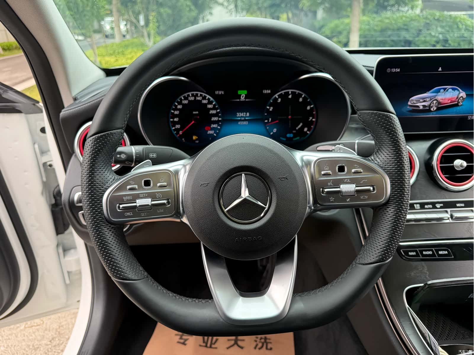 Mercedes-Benz C-Class, 2019 24