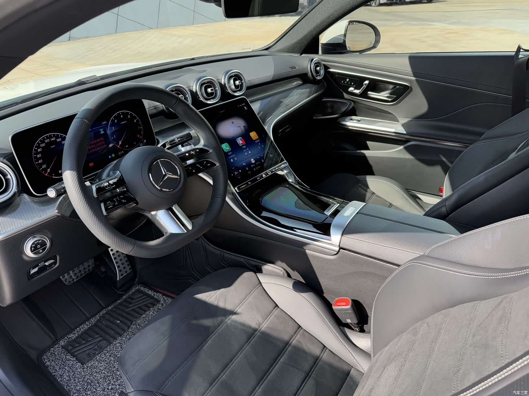 Mercedes-Benz CLE, 2025 8