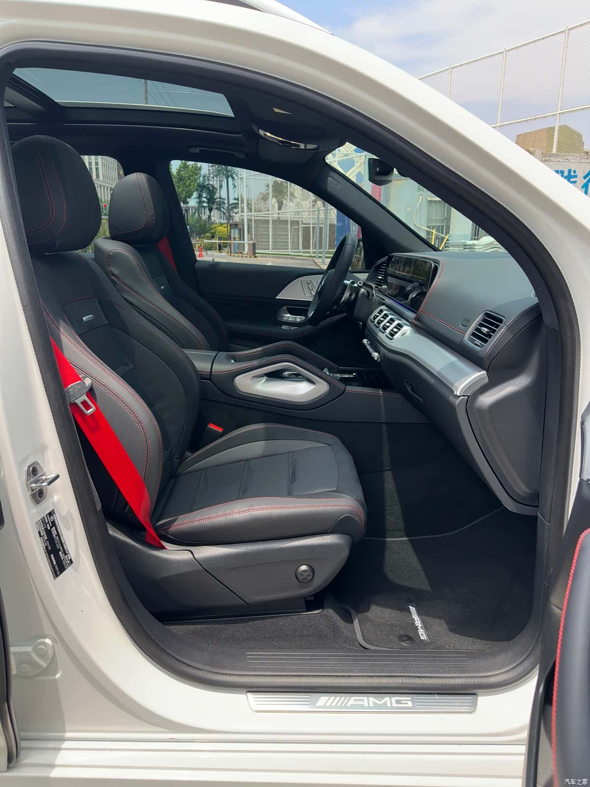 Mercedes-Benz GLE, 2026 13