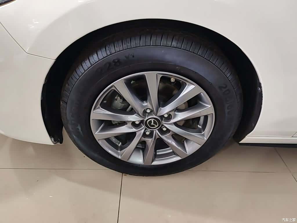 Mazda Mazda3, 2022 23