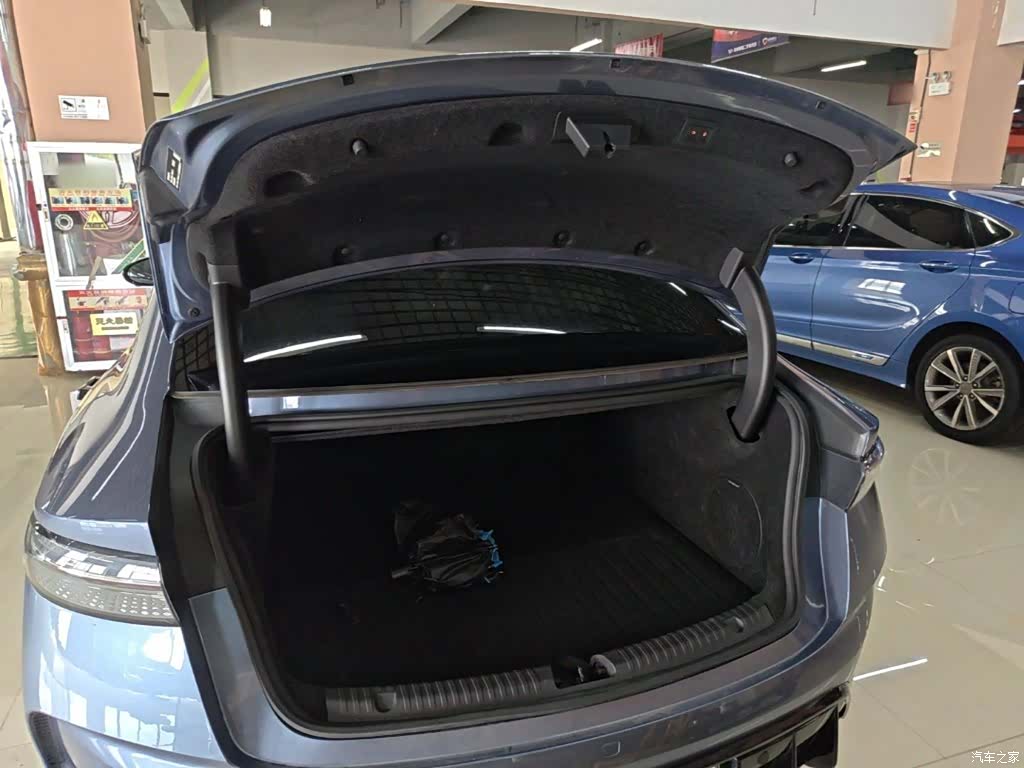 BYD Seal, 2023 19