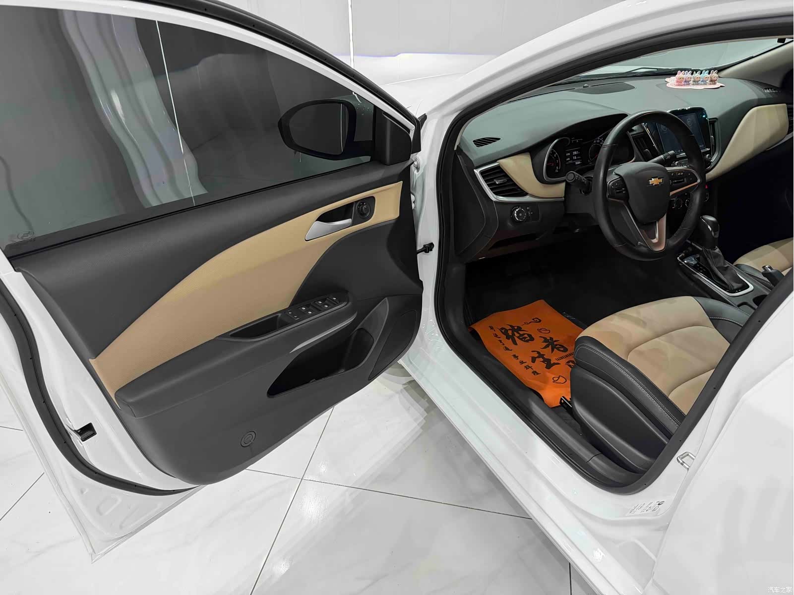 Chevrolet 320, 2022 7
