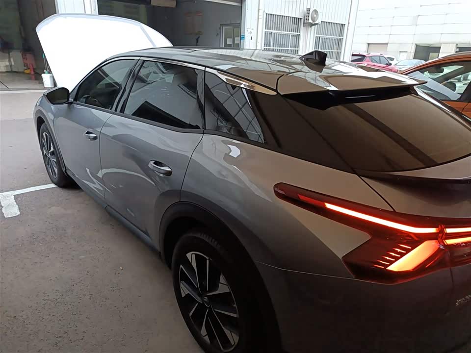 Citroen Versailles C5 X