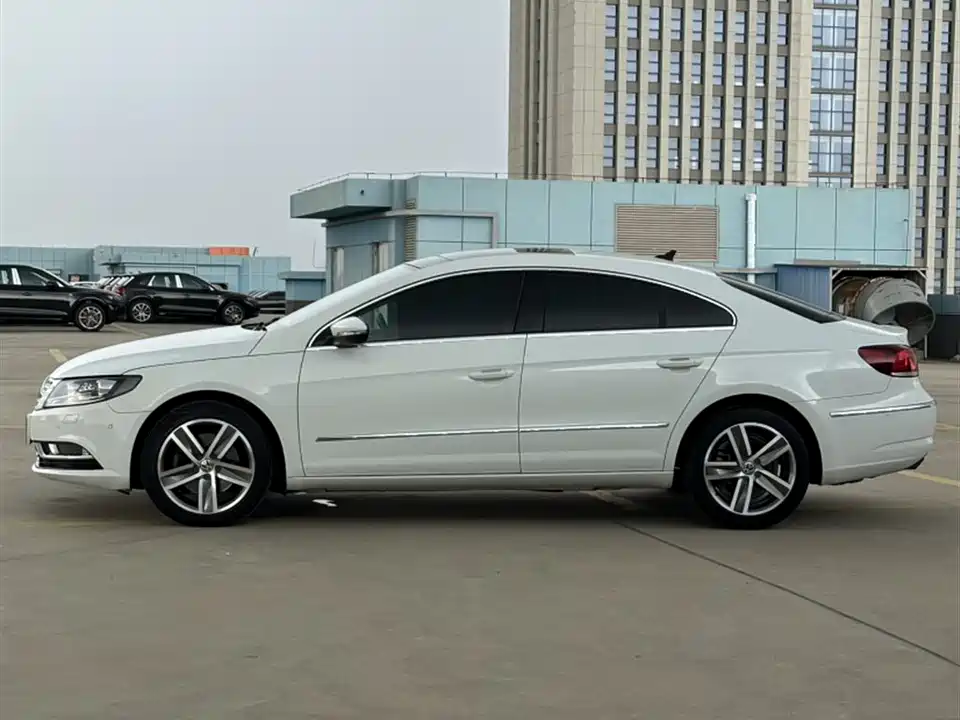 Volkswagen CC