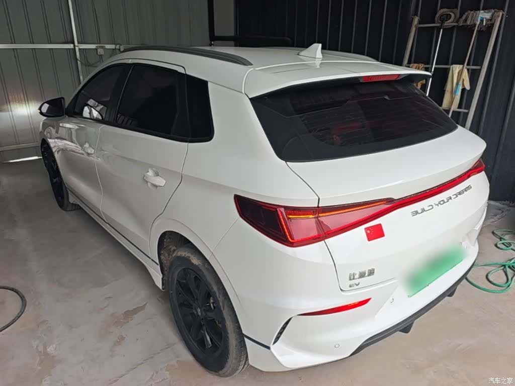 BYD E2, 2020 все фото