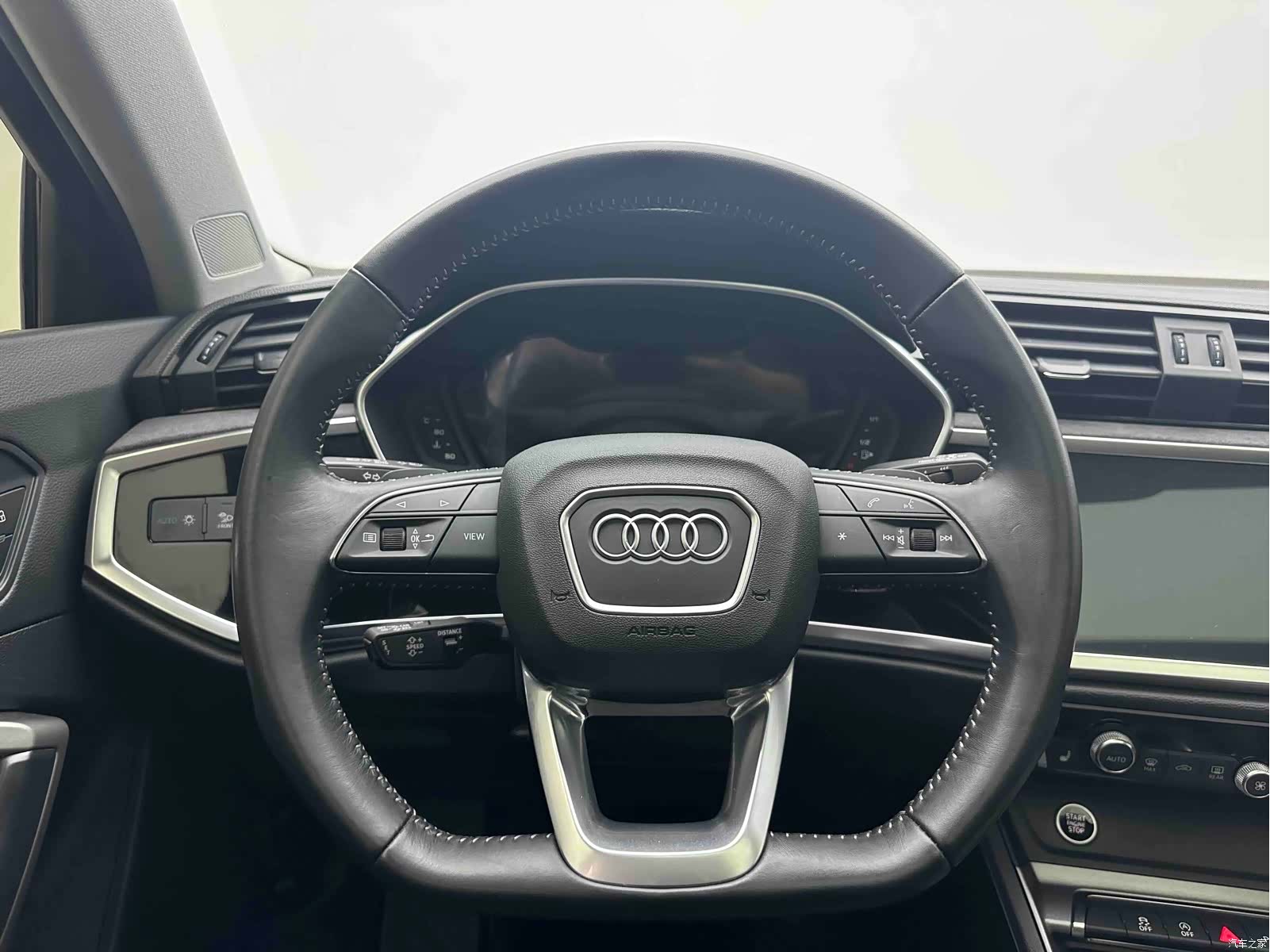 Audi Q3, 2022 17