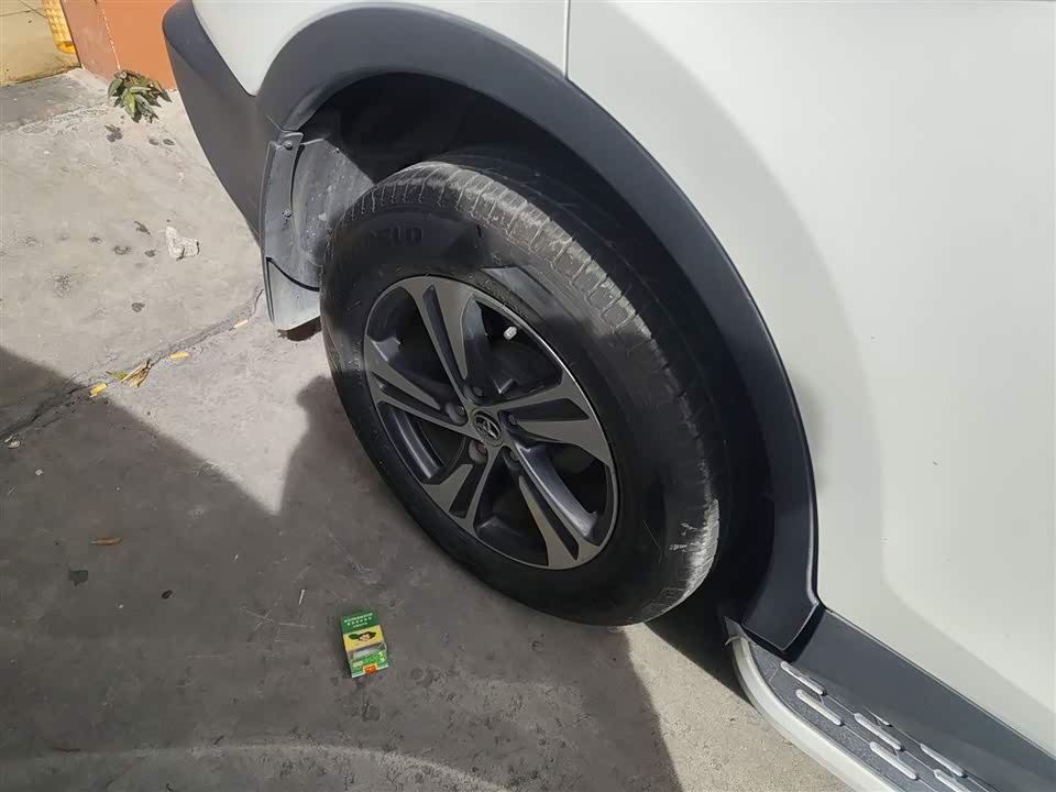 Toyota RAV4 Rongfang