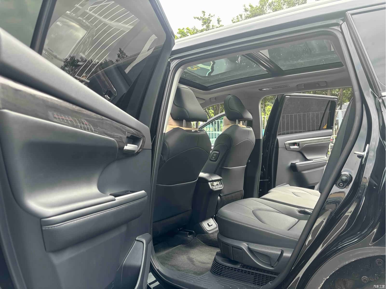 Toyota Highlander, 2025 10