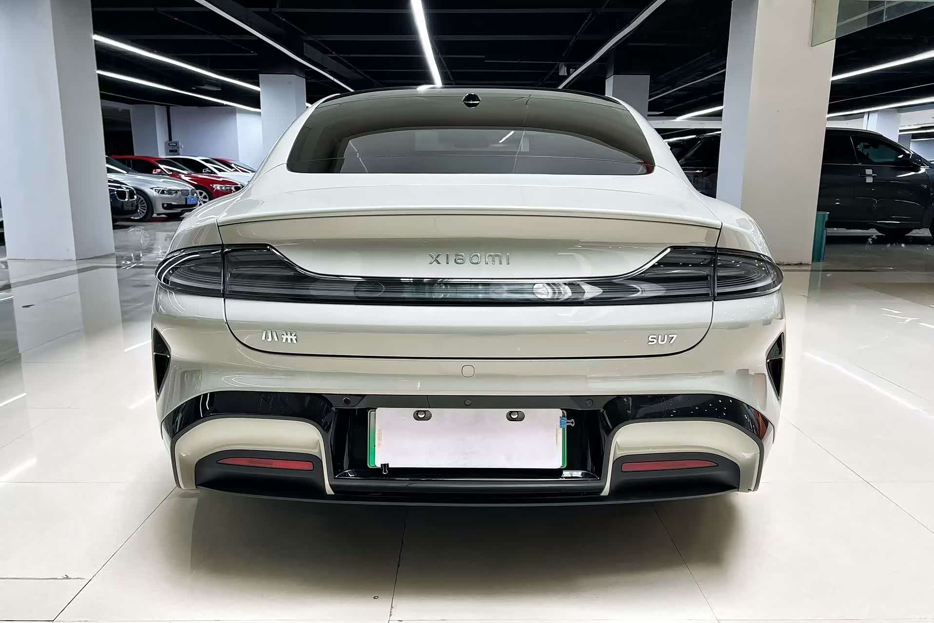Xiaomi SU7, 2024 4