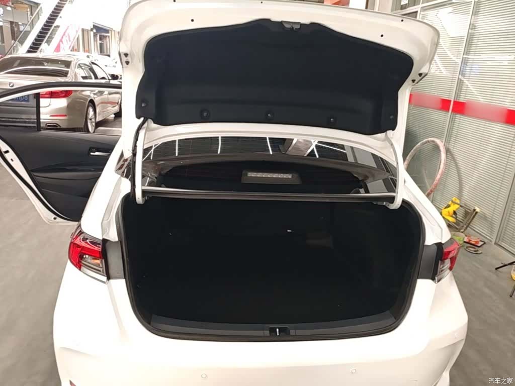 Toyota Corolla, 2022 19