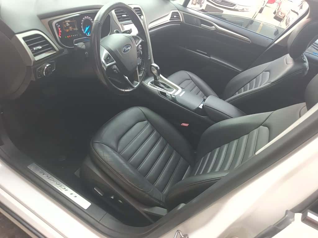 Ford Mondeo, 2015 15