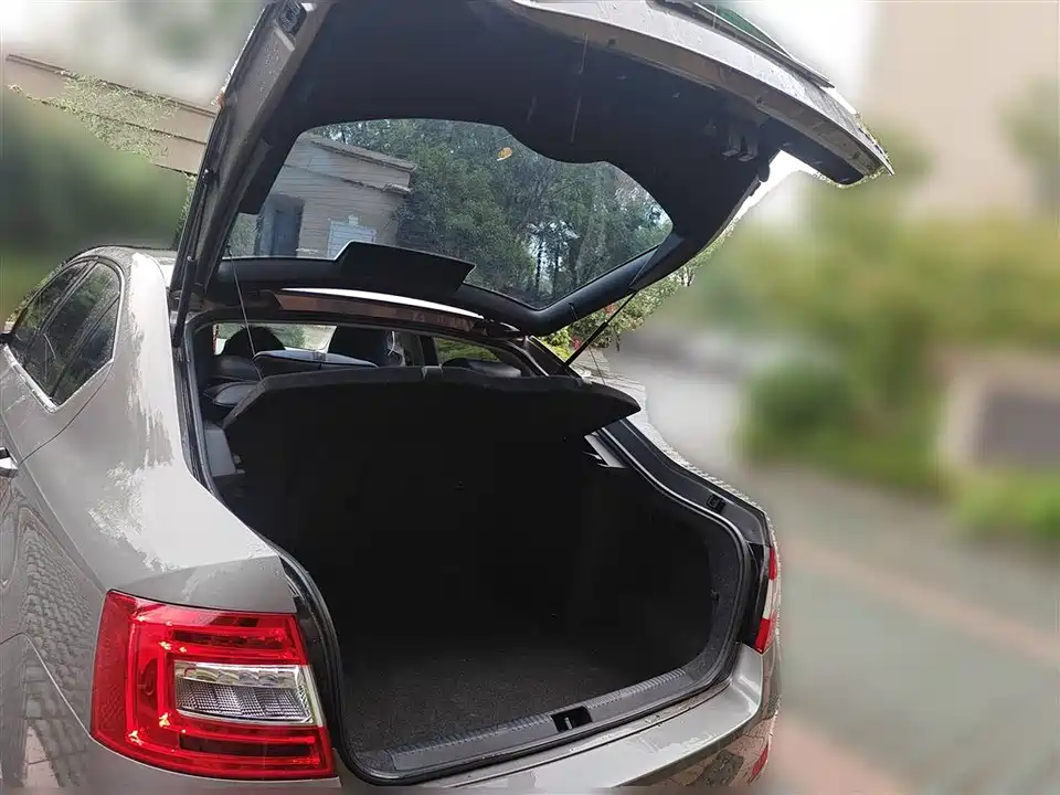 Skoda Octavia Skoda Octavia