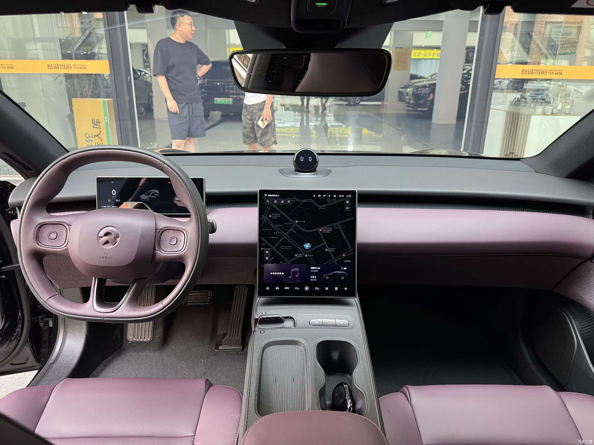 NIO ET5, 2025 10