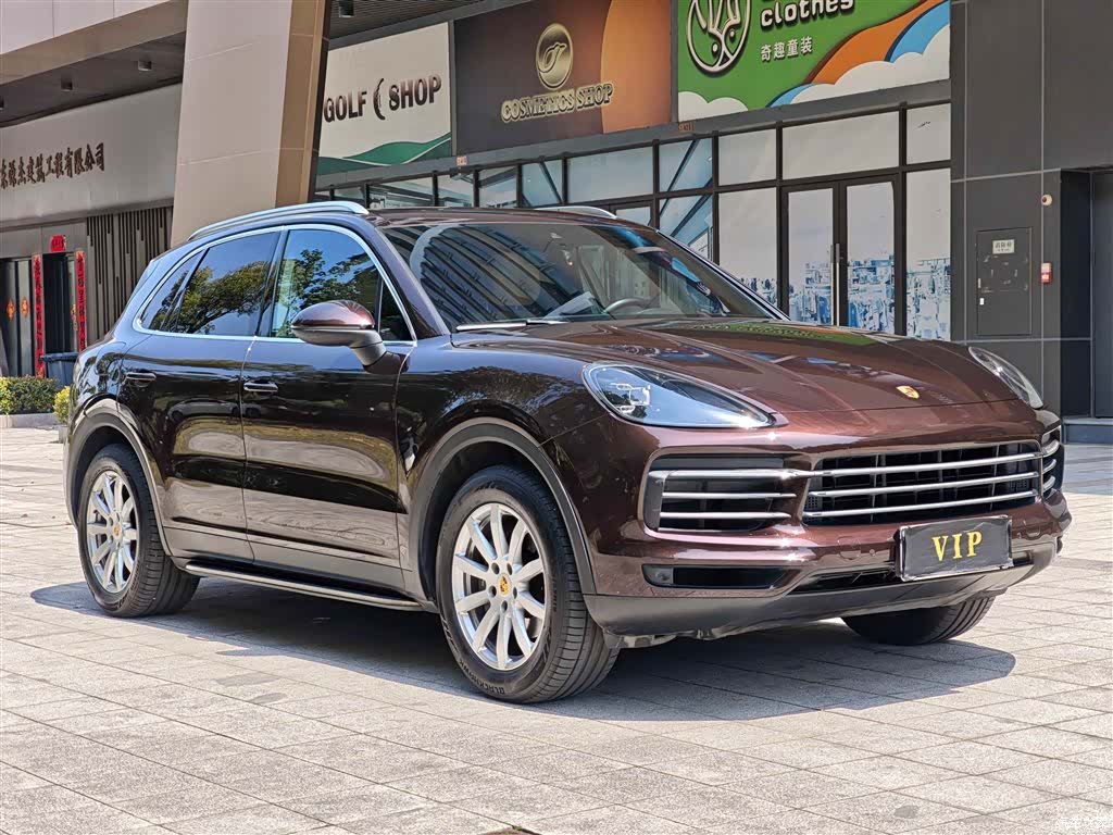Porsche Cayenne, 2018 3