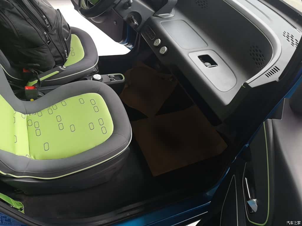 Wuling E100, 2020 25