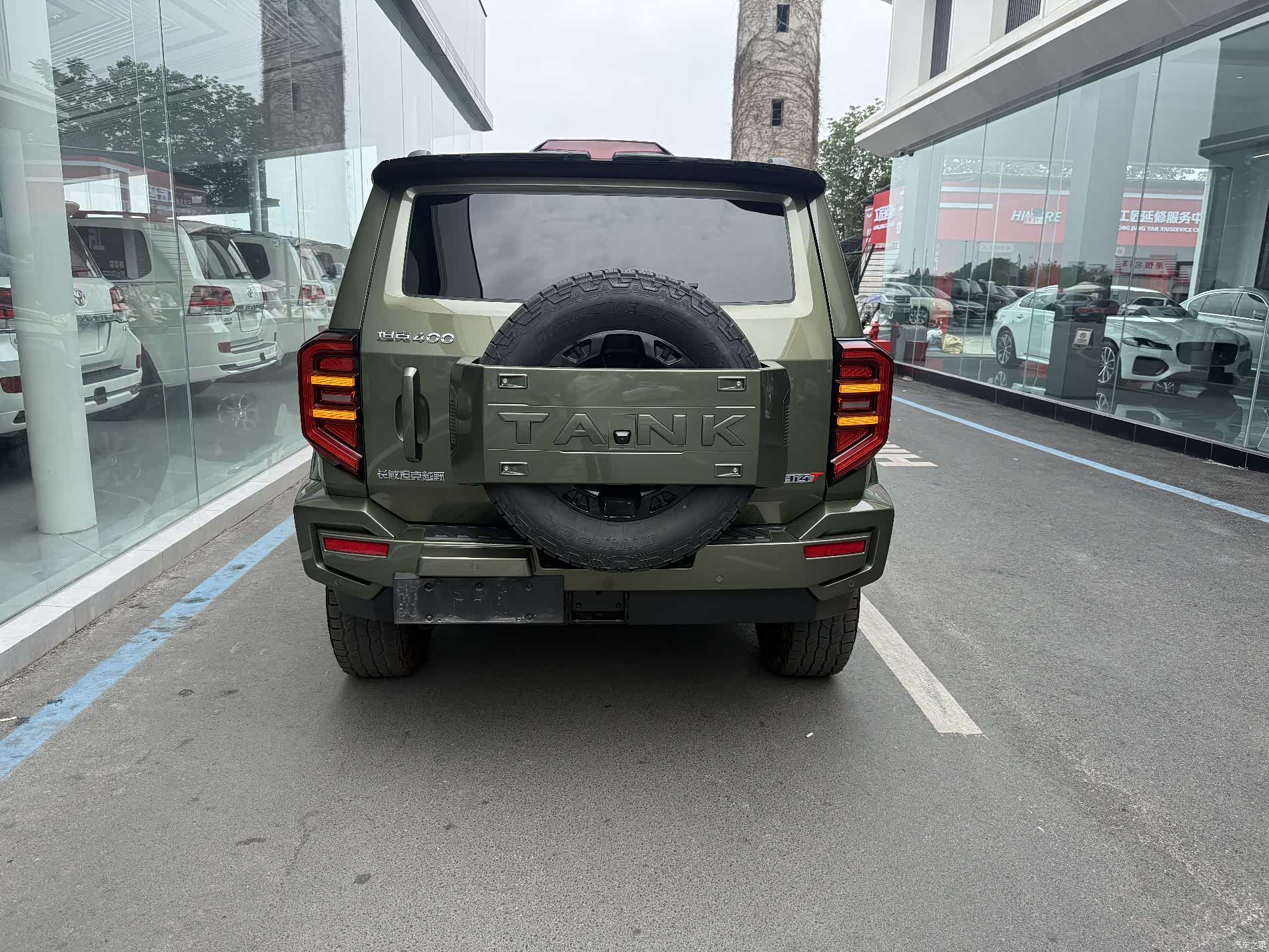 Tank 400, 2024 12