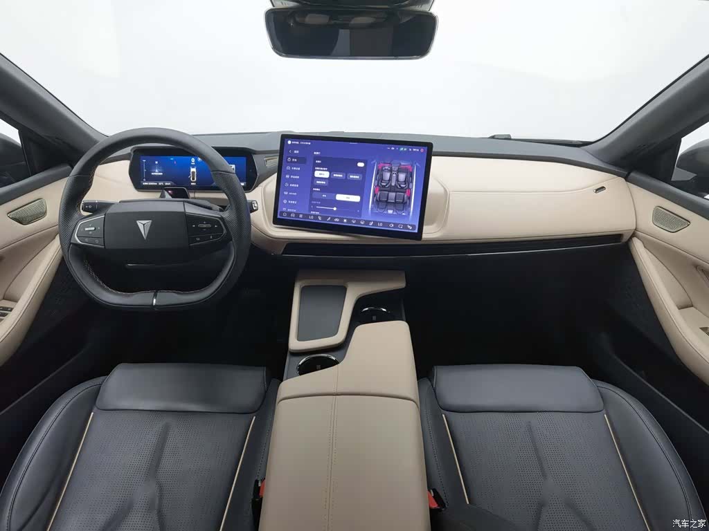 Deepal SL03, 2022 все фото