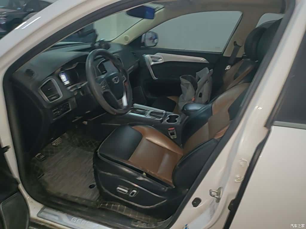 Geely X6, 2016 15
