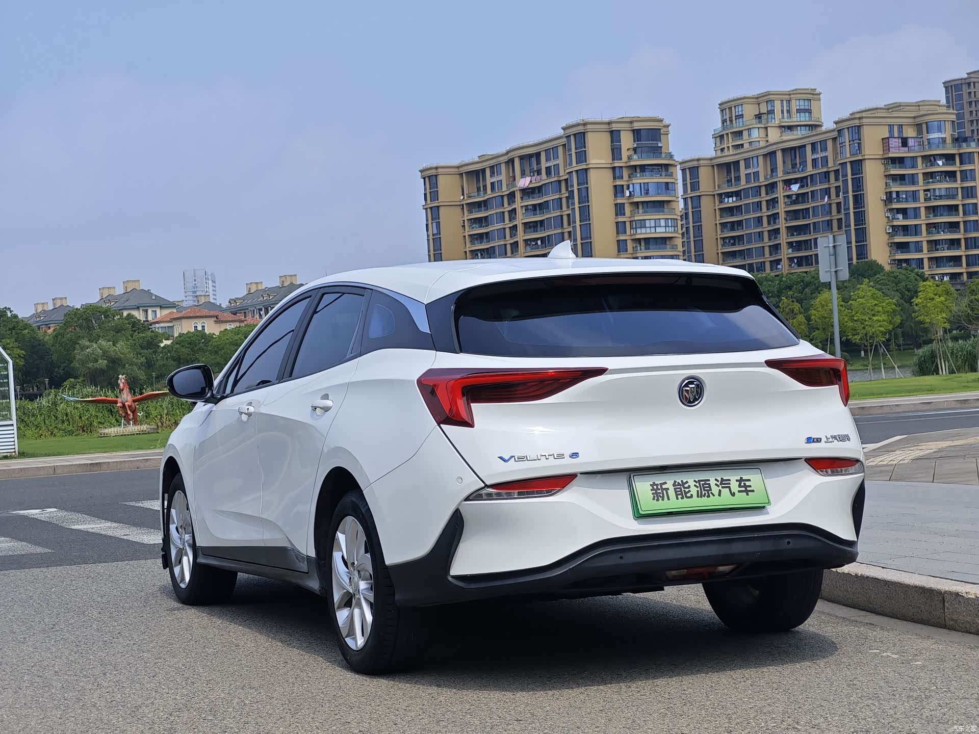 Buick Velite, 2022 4