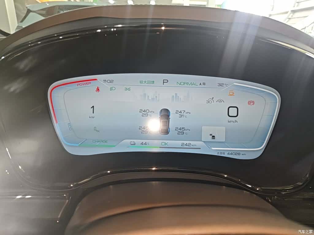 BYD Han, 2022 12