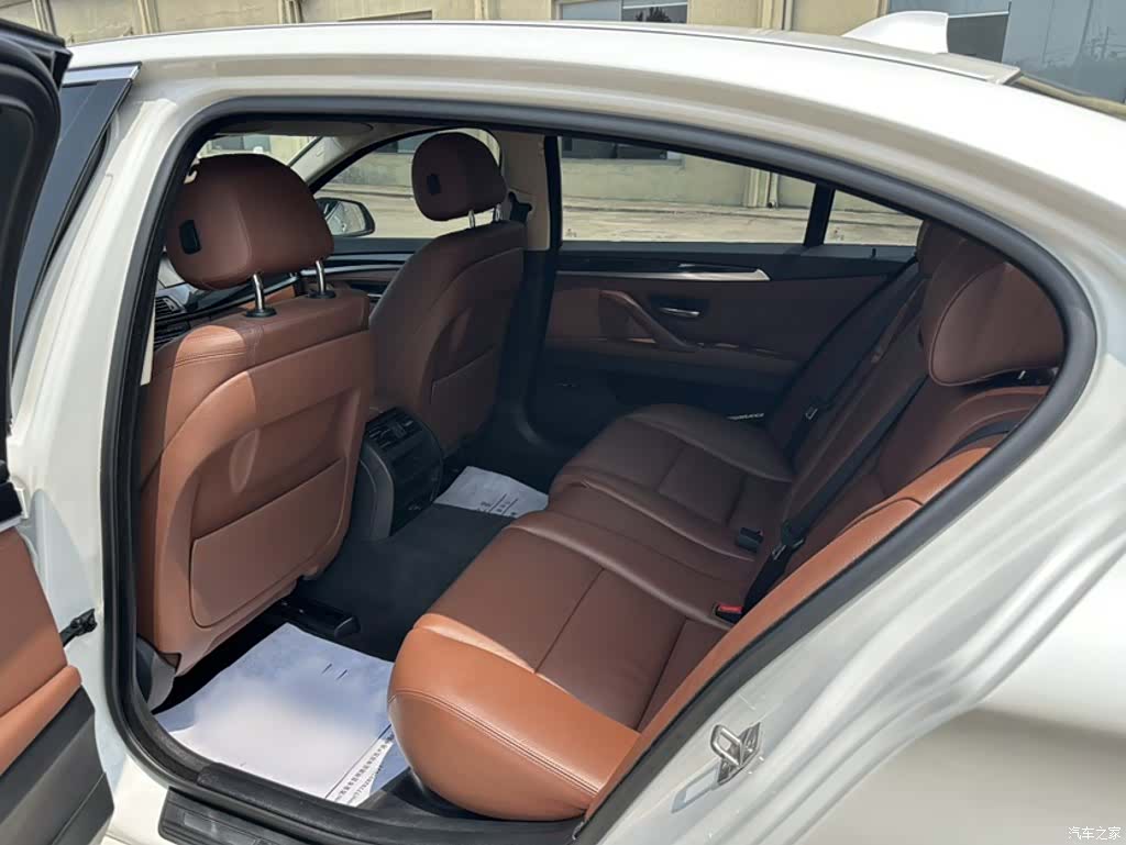 BMW 5 Series, 2015 16