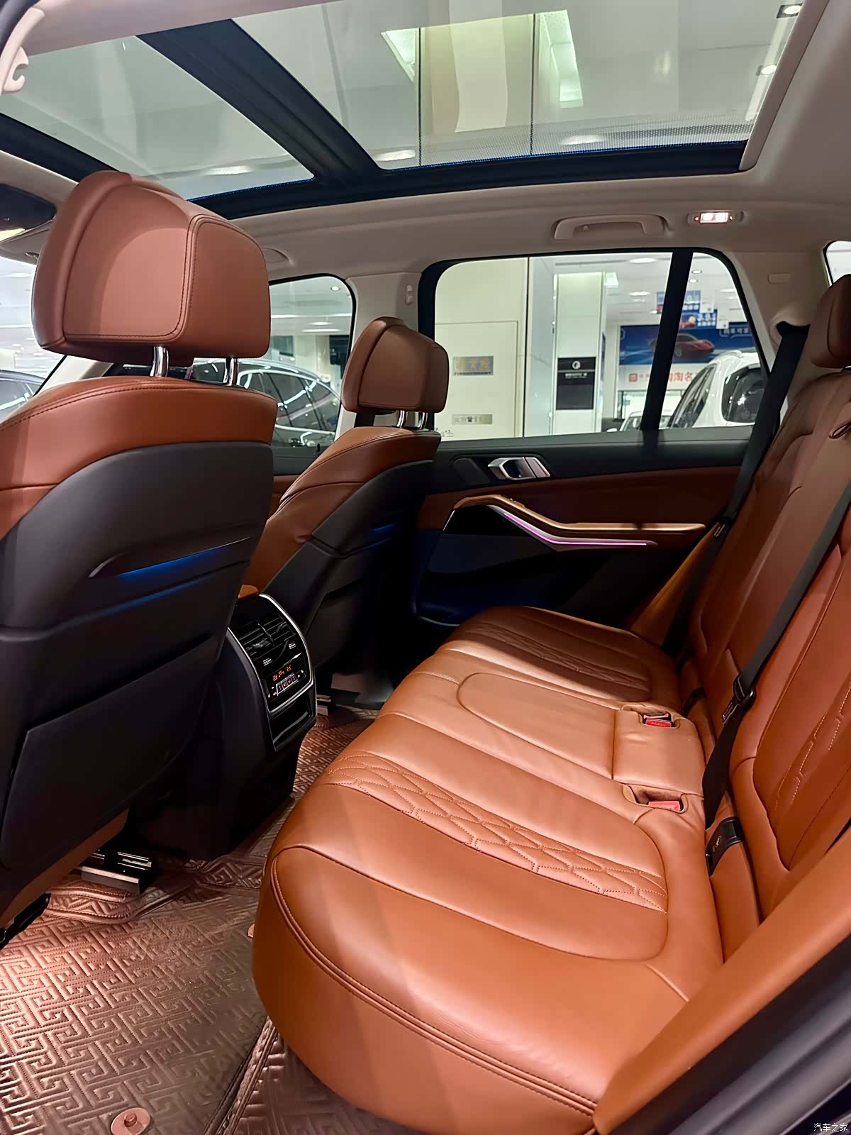 BMW X5, 2021 9