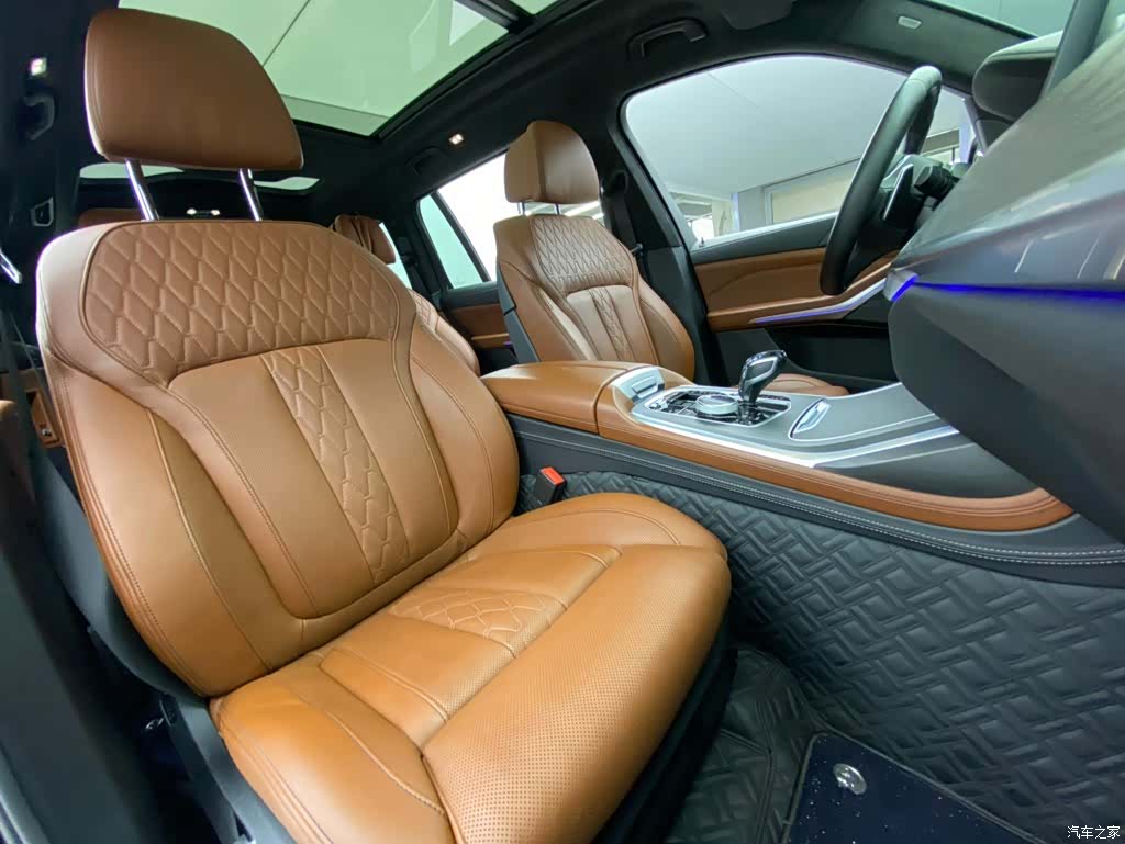 BMW X7, 2020 9