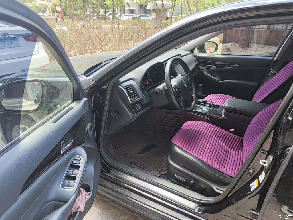 Toyota Crown, 2017 14