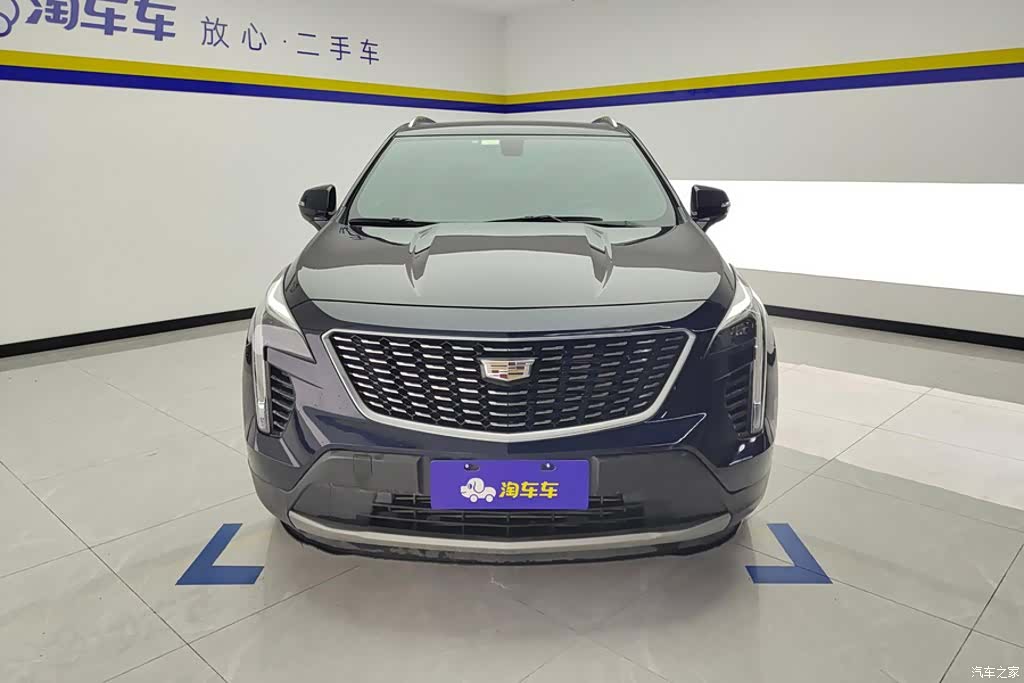 Cadillac XT4, 2021 2