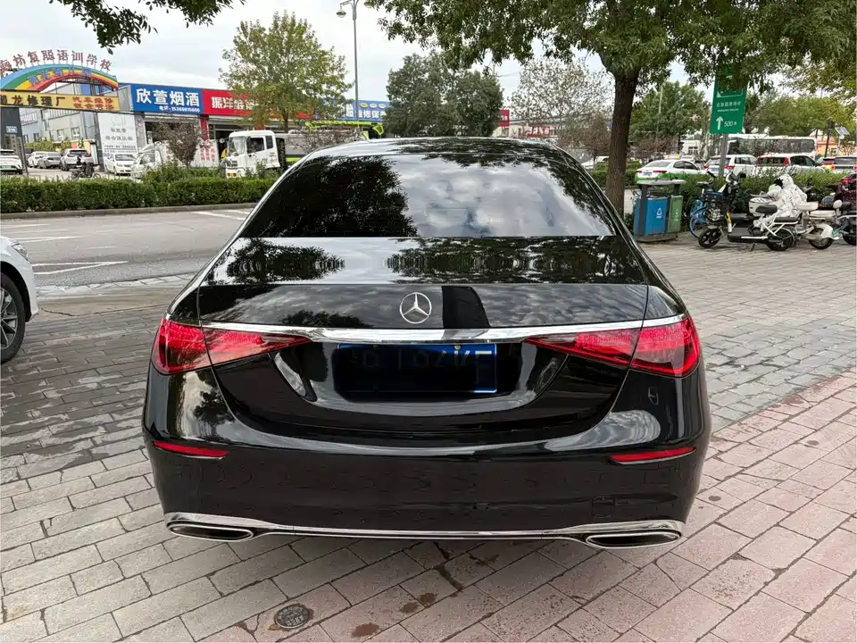 Mercedes-Benz S-class Mercedes-Benz S-class